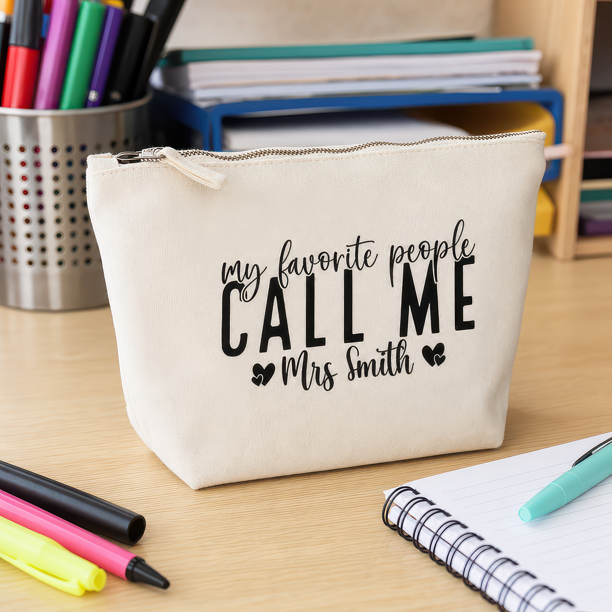 Chicken Craft approved main image refresh | SKU BAG-W540-MYFAV | 2026-05-15-topaz-2048