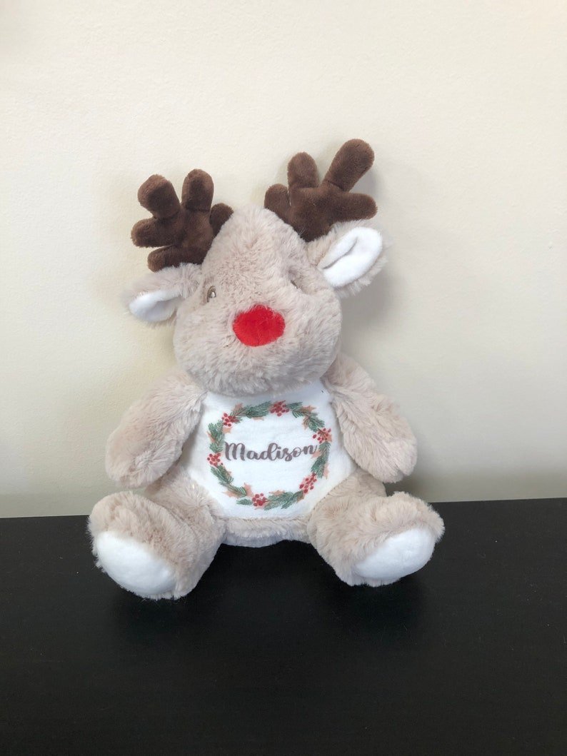 Personalised Christmas Reindeer with Name & Wreath - Chicken Craft Ltd